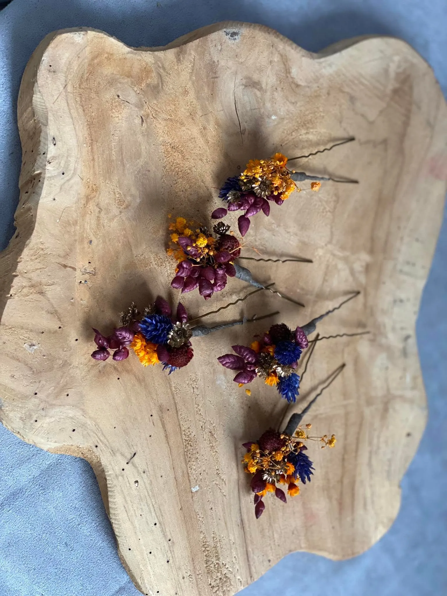 Autumn wedding hairpins