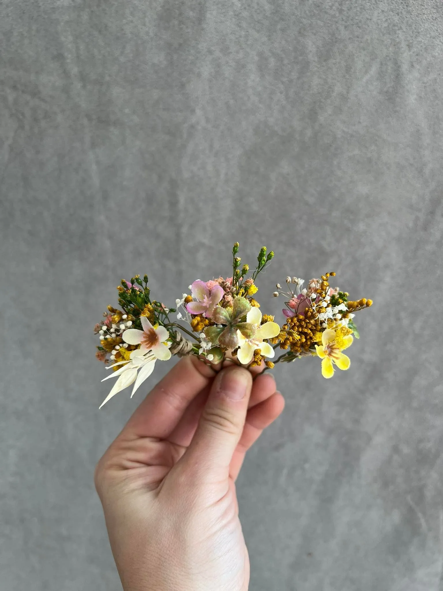 Meadow flower hairpins