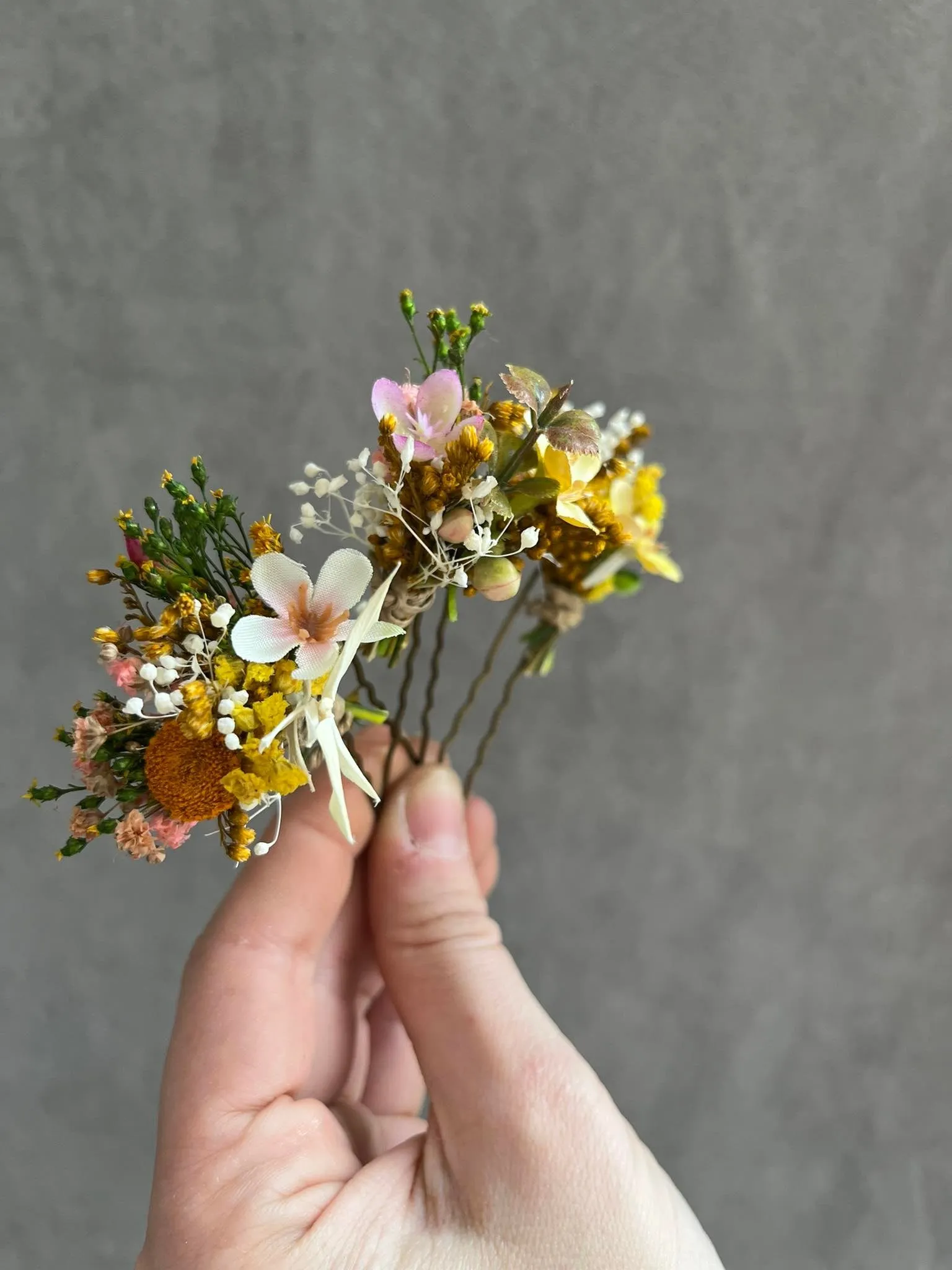 Meadow flower hairpins