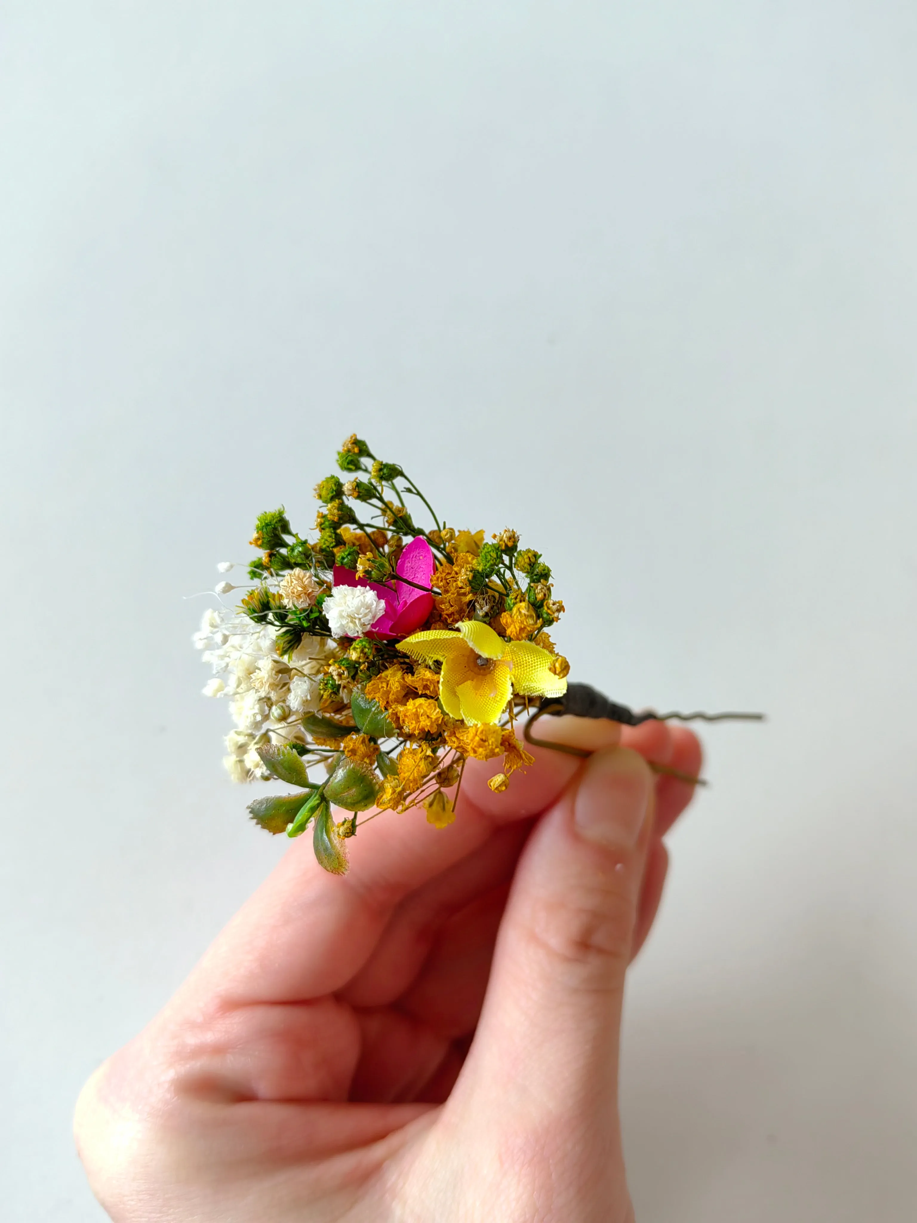 Meadow flower hairpins